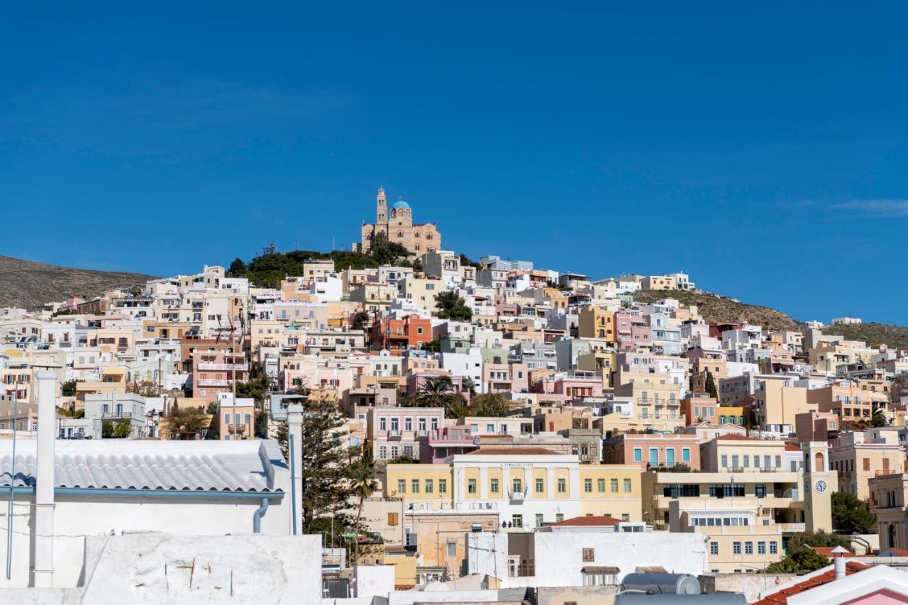 The Ten Syros إرموبولّي المظهر الخارجي الصورة