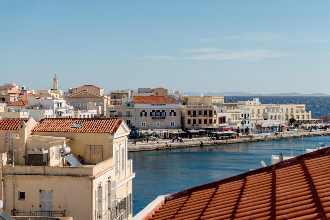 The Ten Syros إرموبولّي المظهر الخارجي الصورة